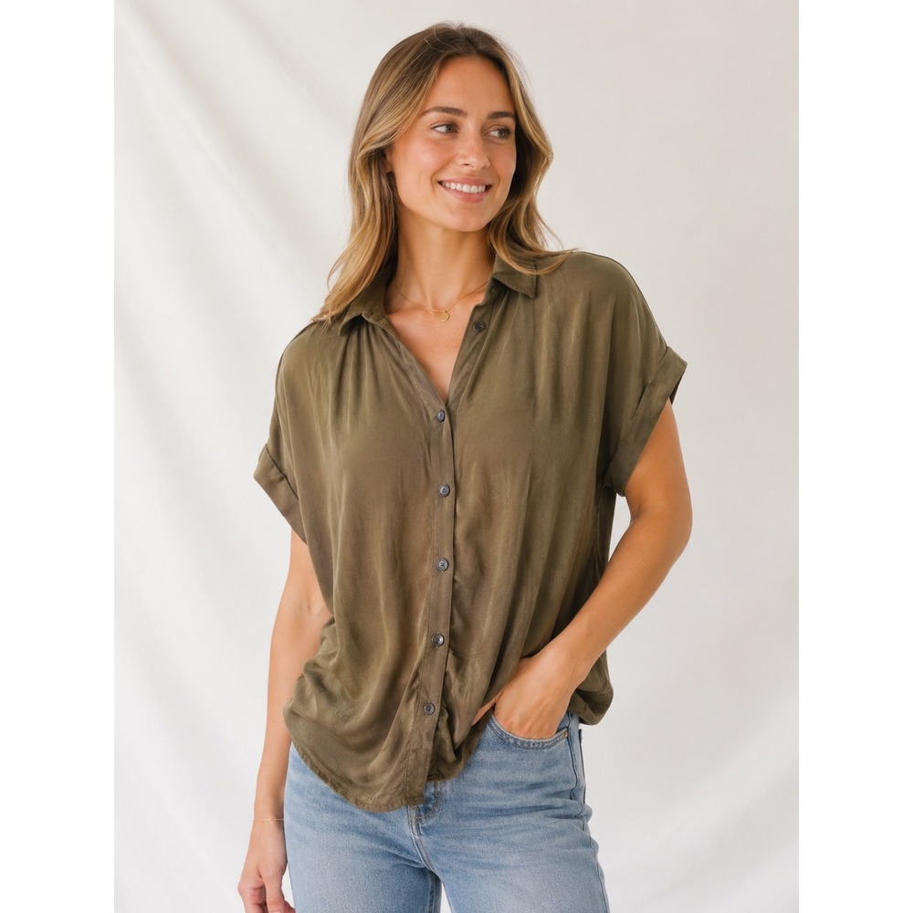 MADEWELL Central Shirt Short Sleeve Button Up Womens S Green Minimalist Blouse
